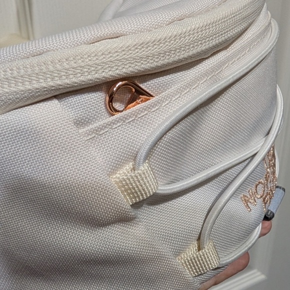The North Face Belt Bag Gardenia White Sparkle Logo RARE, Rose Gold Hardware - Picture 4 of 5